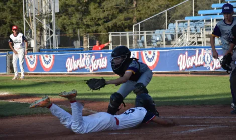 Connecticut coasts past Washington 10-0
